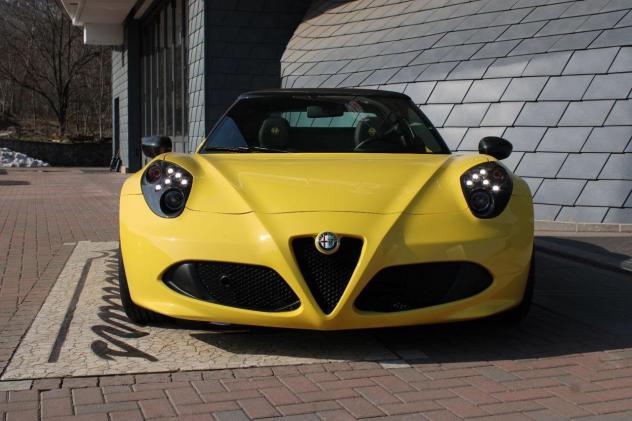 Alfa Romeo 4C 1750 TBi Spider "GIALLO PROTOTIPO" - Foto 3