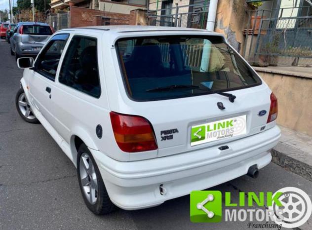 FORD Fiesta 1.8i 16V cat 3 porte XR2 rif. 23799511 - Foto 7