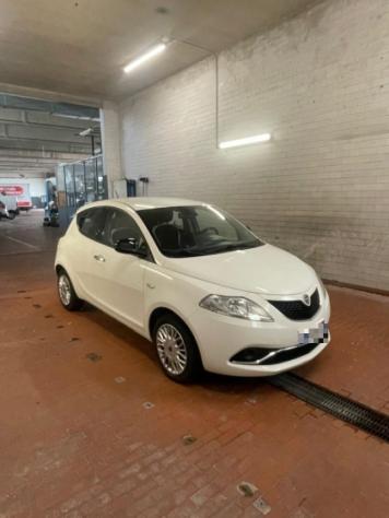 LANCIA Ypsilon 1.2 69 CV 5 porte Gold rif. 24158987 - Foto 6