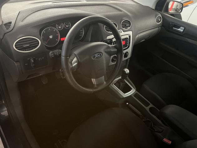 Ford Focus 1.6 TDCI Station Wagon - Foto 6