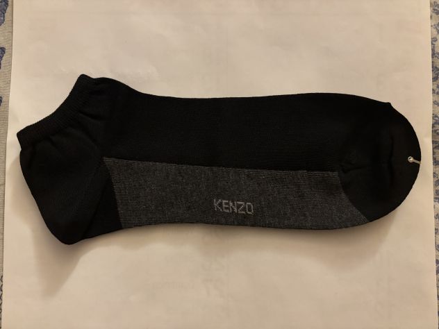 CALZE NUOVE FANTASMINI DA UOMO LEGGERE FIRMATE ORIGINALI:”KENZO”N’42-44 - Foto 3