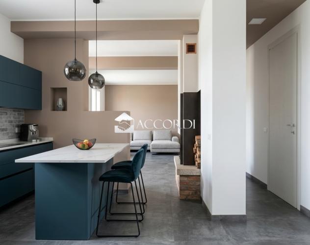CASA AFFIANCATA di 7 vani e di 440 mq (MONTEBELLUNA) rif. SWF5 - Foto 2