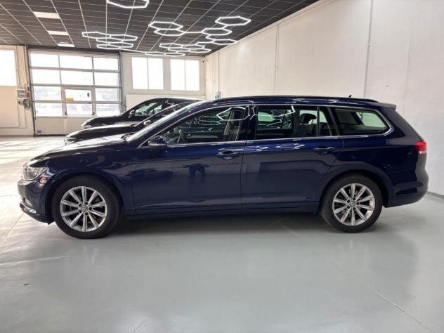 VOLKSWAGEN - Passat - Variant 1.6 TDI Business BMT - Foto 2