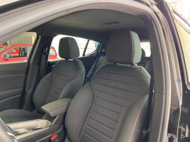 Alfa Romeo Tonale 1.5 160 CV MHEV TCT7 Sprint - Foto 9