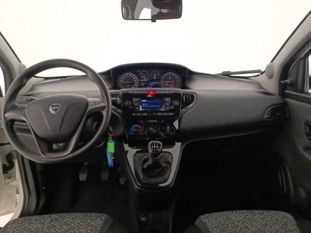Lancia Ypsilon III 2015 1.0 hybrid Silver s&s 70cv - Foto 9