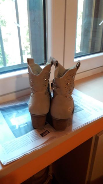Stivaletti da donna - Foto 2