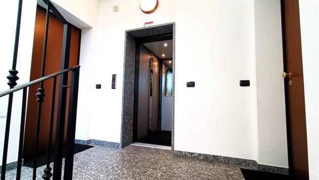 Lesmo (MB) In elegante residenza, QUATTRO locali con terrazzi, balconi con box. - Foto 6
