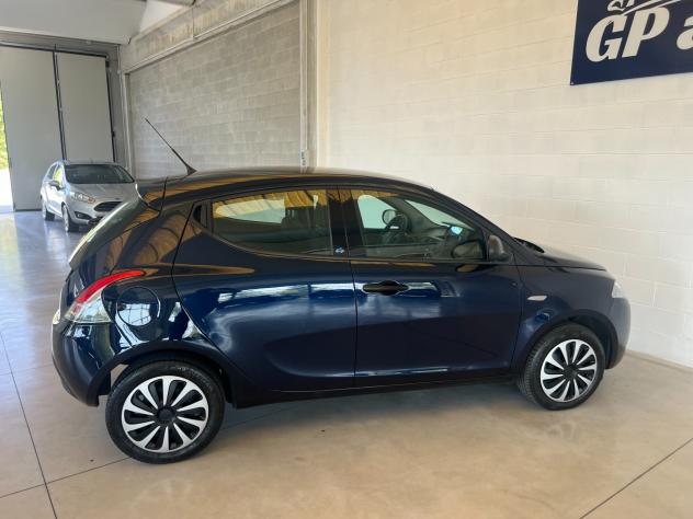 Lancia Ypsilon 1.2 69 CV 5 porte Elefantino Blu ok neopatentati km 59.990 - Foto 7