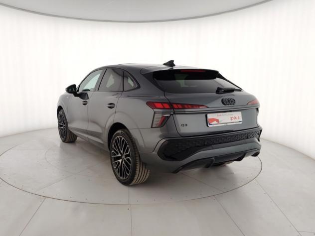 Audi Q3 TFSI 110 kW S tronic S Line Edition Sportback - Foto 2