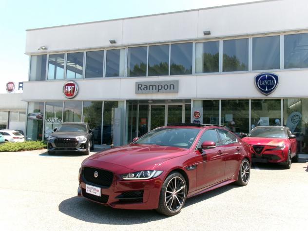 Jaguar XE 2.0d i4 180cv AWD Autom. R-Sport