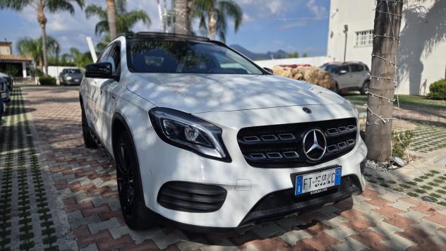 Mercedes-Benz GLA 200 d 2.2 136CV Night Edition auto Tetto Pelle Navi