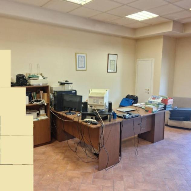 Immobile di 1650 m² con 5 locali in vendita a Casalgrande - Foto 12