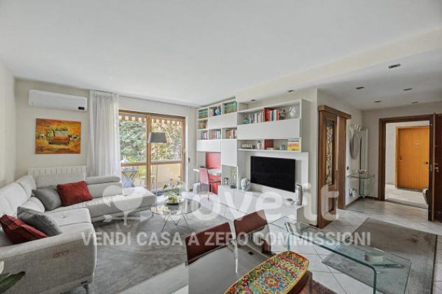 Appartamento di 100 m² con 3 locali e box auto in vendita a Albizzate - Foto 6