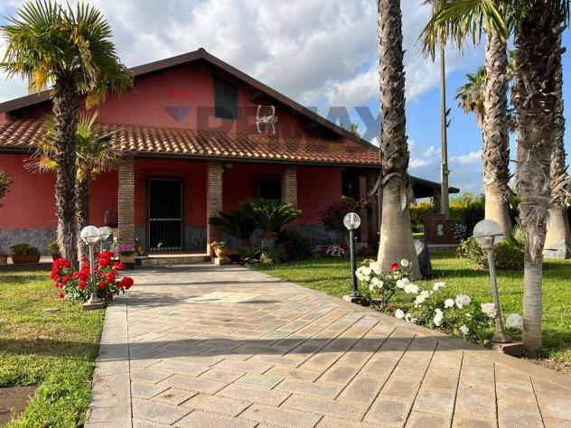 Villa o villino in vendita a Belpasso - Foto 2