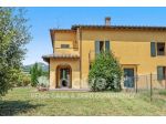 Villetta a schiera di 220 m² con più di 5 locali in vendita a San Giustino  &hellip;