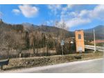 Terreno di 32000 m² in vendita a Casalzuigno