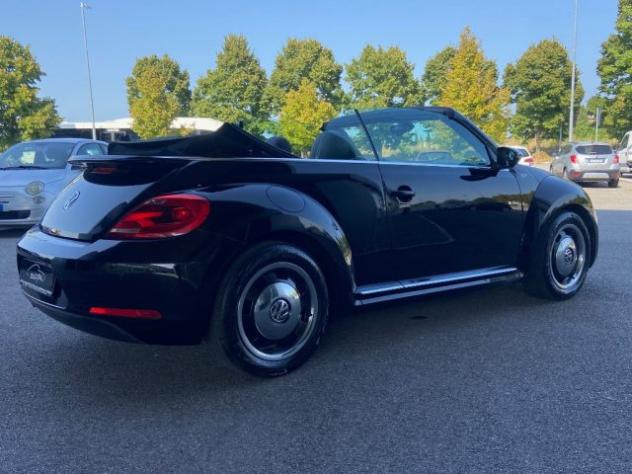 VOLKSWAGEN Maggiolino Cabrio 1.2 TSI 50° Anniversario Design rif. 24003557 - Foto 5