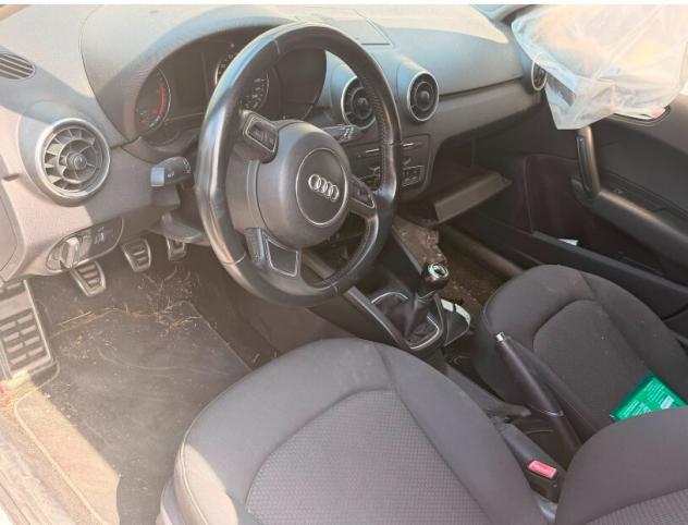 Audi A1 SPB 1.6 TDI 116 CV S tronic Admired - Foto 8