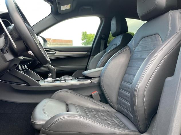 Alfa Romeo Stelvio Stelvio 2.2 TD Veloce Q4 210cv AT8 KM0!!! - Foto 9