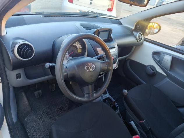 Toyota Aygo 1.0 5 porte Sol Connect - Foto 7