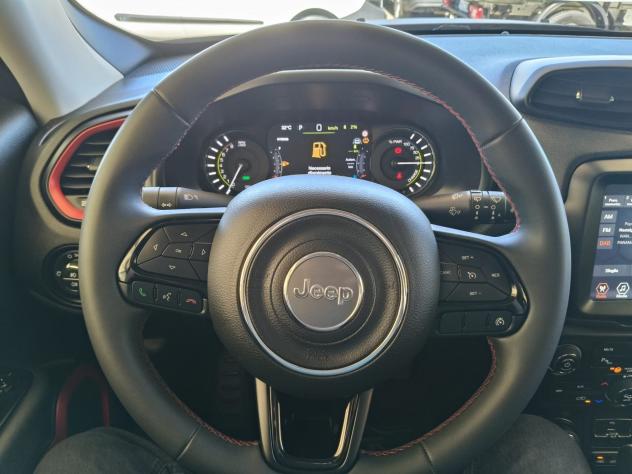 Jeep Renegade 1.3 T4 240CV PHEV 4xe AT6 Trailhawk - Foto 8