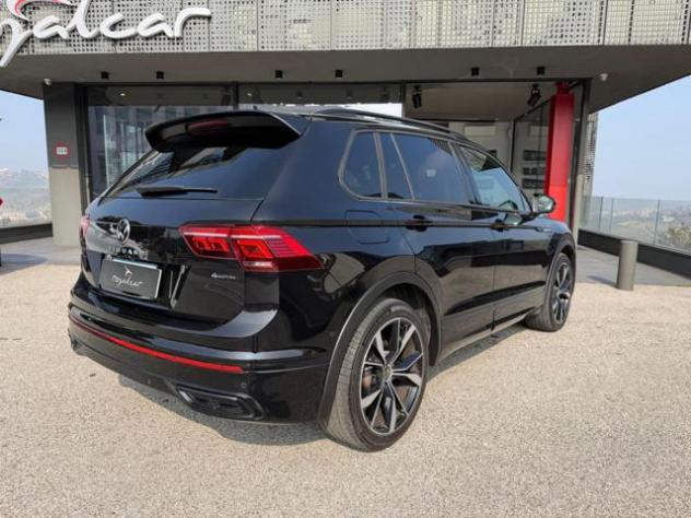 VOLKSWAGEN Tiguan 2.0 TDI 200 CV SCR DSG 4MOTION R-Line rif. 23414332 - Foto 4