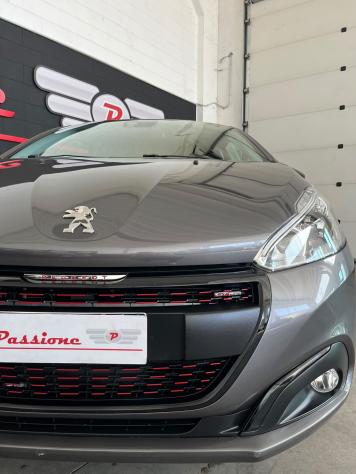 Peugeot 208 Turbo 110 3 porte GT Line - Foto 5