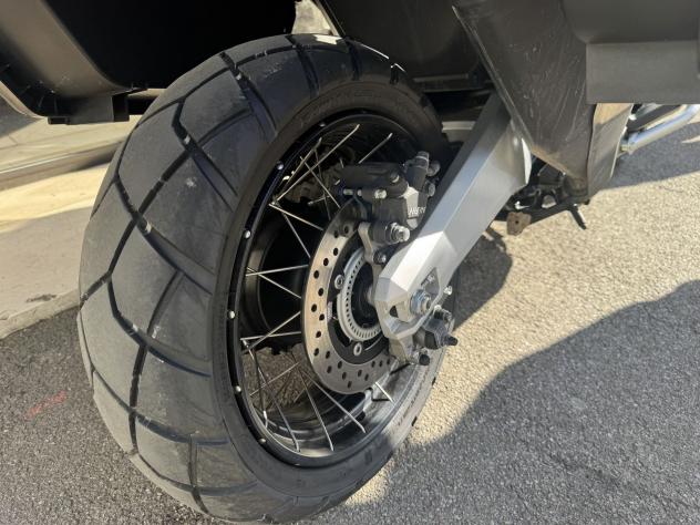 Honda X-ADV 750 Travel - Foto 2