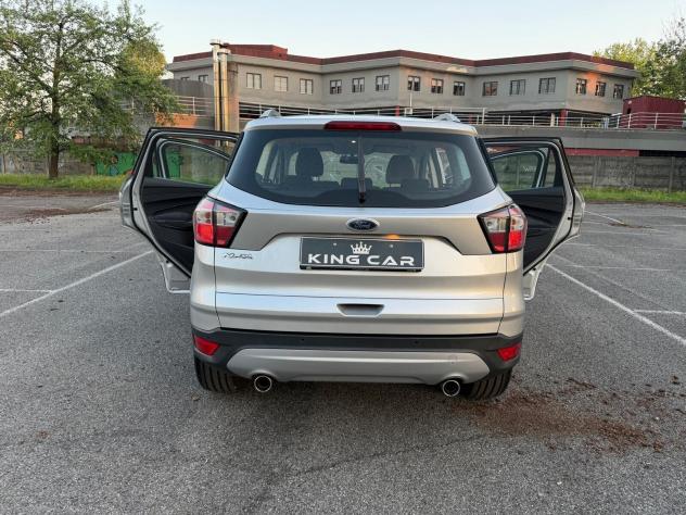 Ford Kuga 1.5 TDCI 120 CV S&S 2WD Powershift ST-Line - Foto 8