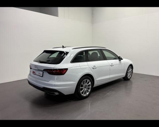 AUDI A4 AVANT 30 TDI MHEV S-TRONIC BUSINESS rif. 23819133 - Foto 3