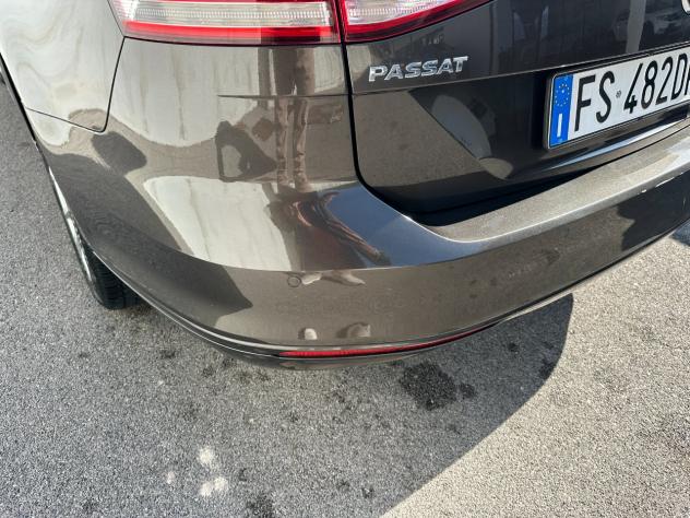 Volkswagen Passat Variant 1.6 tdi Business (businessline) 120cv - Foto 9