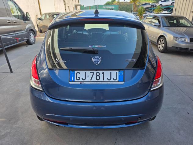 Lancia Ypsilon 1.0 FireFly 5 porte S&S Hybrid Ecochic Gold - Foto 5