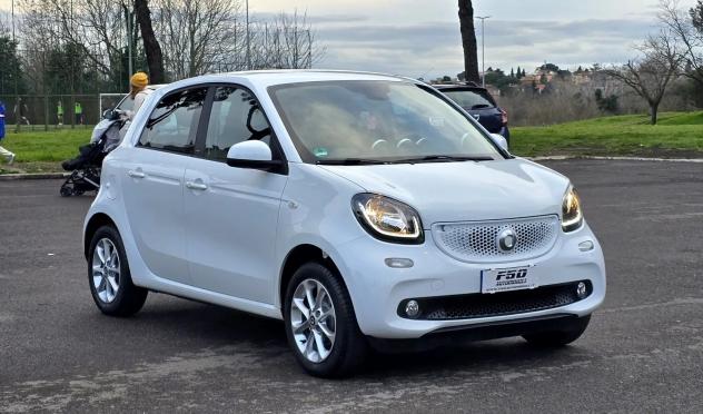 Smart ForFour 1.0 Passion 71cv Navi LED - Foto 2