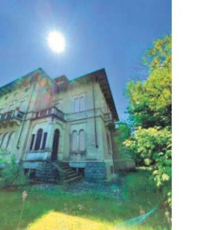 Immobile in asta di 540 m² con più di 5 locali in vendita a Cossato - Foto 2