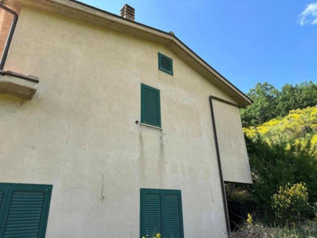 Immobile in asta di 167 m² con più di 5 locali e box auto in vendita a Pignola - Foto 3