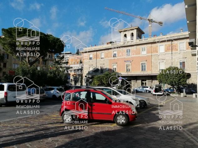 Alassio - Zona altamente trafficata - Bar con licenza tabacchi - Foto 3