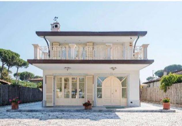 Casa singola in affitto a Forte dei Marmi 300 mq Rif: 1233570