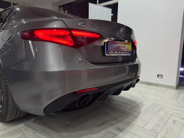 Alfa Romeo Giulia 2.2TurboD210CV Q4 VELOCE IPERFULL2018 - Foto 8