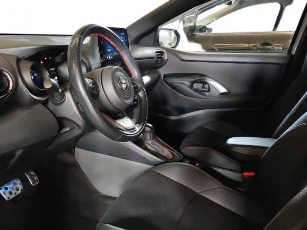 Toyota Yaris Yaris 1.5 Hybrid 5 porte GR Sport AREA C FREE - Foto 7