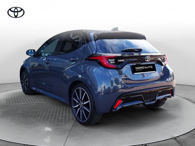 Toyota Yaris Hybrid 130 GR SPORT - Foto 3