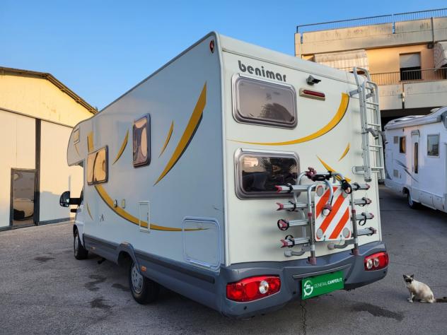 CAMPER BENIMAR FIAT MANSARDATO 7 POSTI DOPPIA DINETTE LETTI CASTELLO FOTOVOLTAICO GENERALI USATO - Foto 2