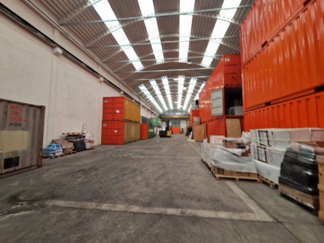 Immobile di 6792 m² con più di 5 locali in affitto a Settimo Milanese - Foto 20