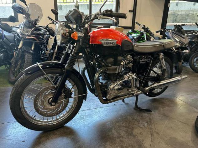 TRIUMPH Bonneville T100 BONNEVILLE T 100 rif. 22633574 - Foto 2