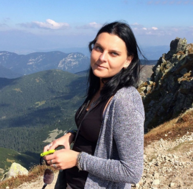 Donna di Fossano. Fisico Normale Tel: