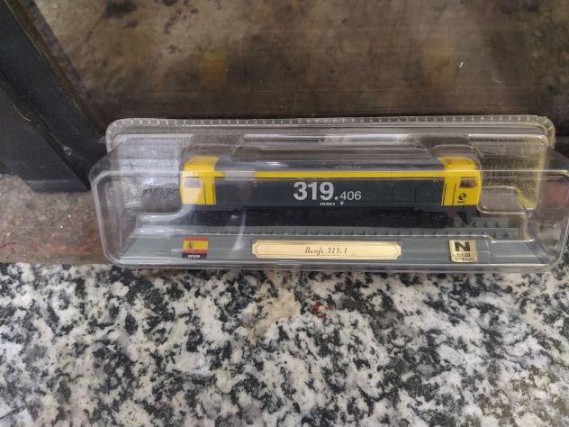 R30 - GIOCATTOLI - MODELLINI LOCOMOTIVE - Foto 5