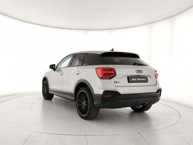 Audi Q2 Q2 35 2.0 tdi Identity Black s-tronic - Foto 5
