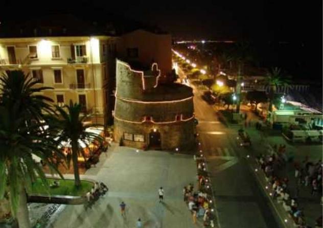 Loano vendesi appartamento 3 vani 75 Mq - Foto 4