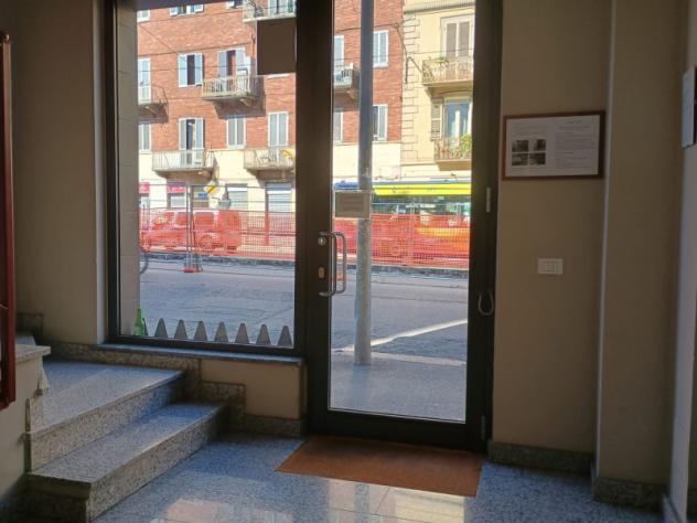 AMPIO MONOLOCALE IN ZONA AURORA , TORINO - Foto 2