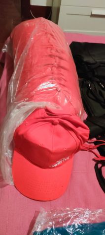 Gilet, parannanze,t shirt, cappelli NUOVI in stock - Foto 8