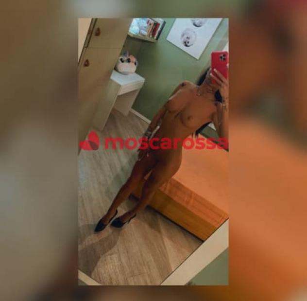 Deea dolcissima aperta alle fantasie - Foto 2